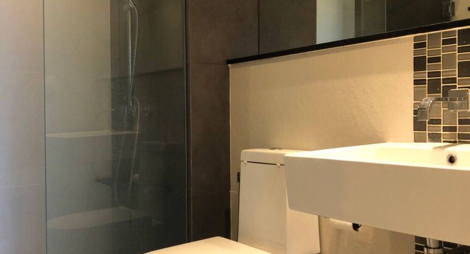 For rent 1 Beds condo in Khlong San, Bangkok