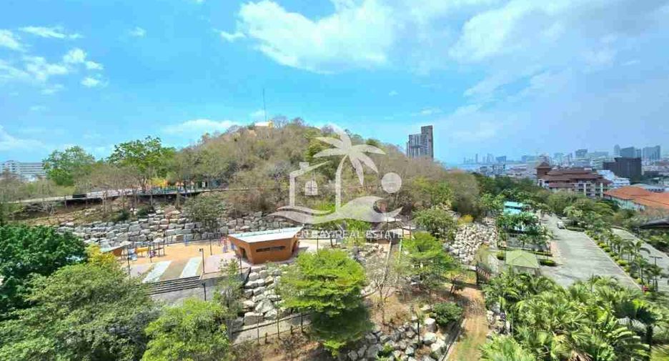 For sale 2 bedrooms condo in Pratumnak, Pattaya