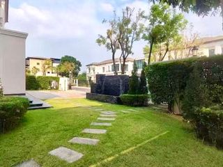 For sale 4 bedrooms house in Suan Luang, Bangkok