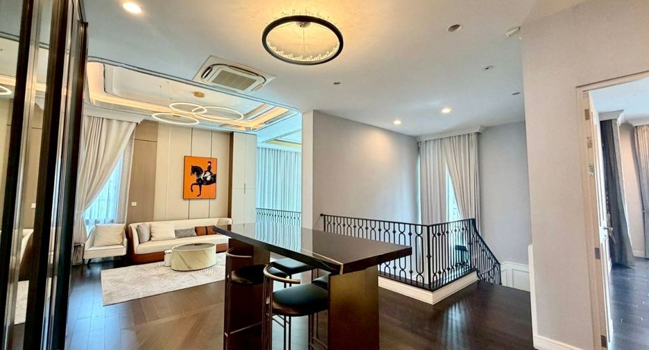 Casa en venta de 4 habitaciones en Suan Luang, Bangkok