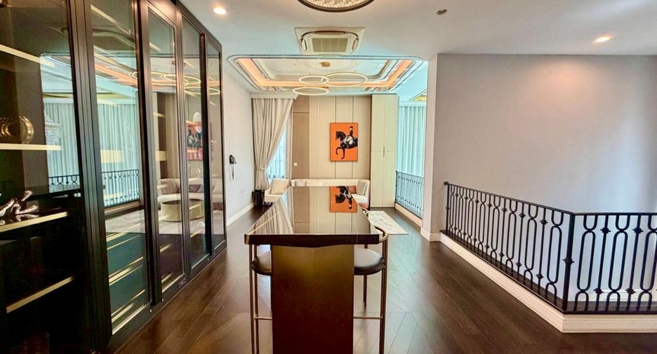 Casa en venta de 4 habitaciones en Suan Luang, Bangkok