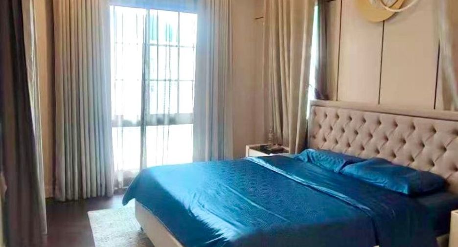 Casa en venta de 4 habitaciones en Suan Luang, Bangkok