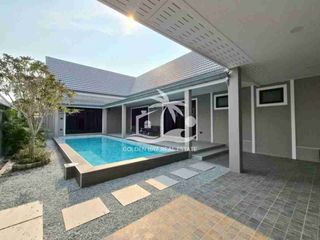 For rent 4 bedrooms house in Bang Lamung, Chonburi