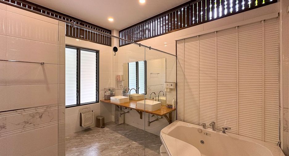 For sale 3 bedrooms house in Mae Wang, Chiang Mai