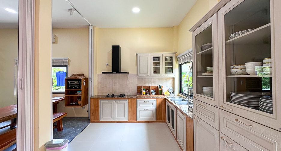 For sale 3 bedrooms house in Mae Wang, Chiang Mai