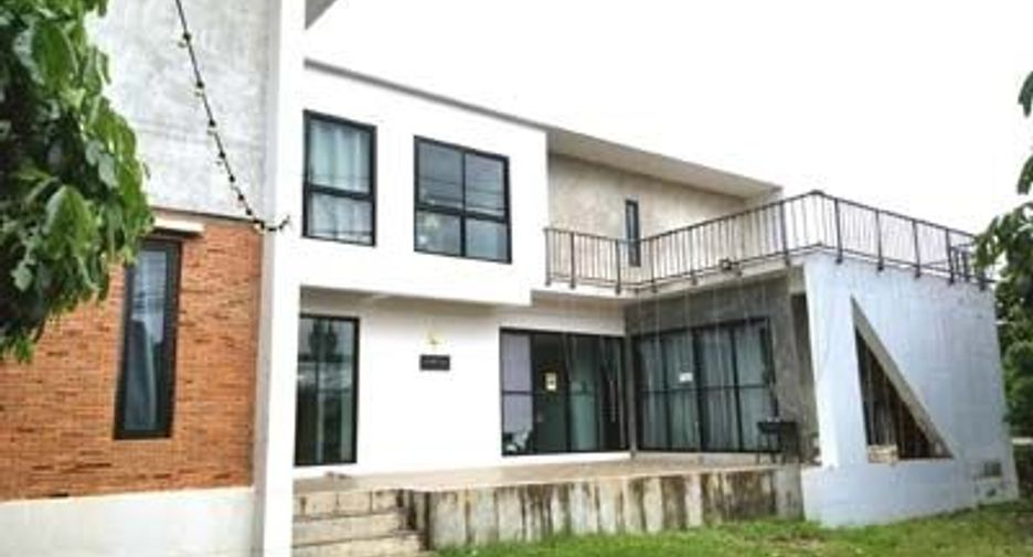 Haus zum Kauf mit 3 Zimmer in Saraphi, Chiang Mai