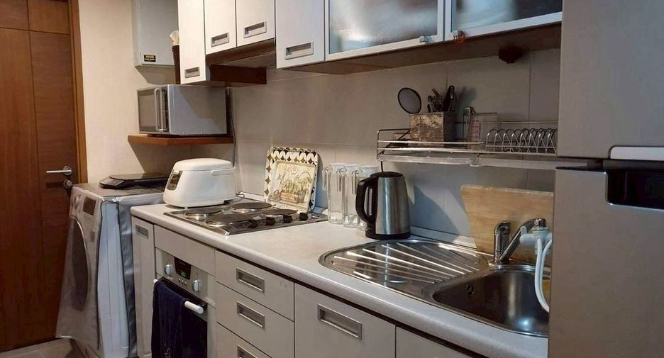 For sale 2 bedrooms condo in Sathon, Bangkok