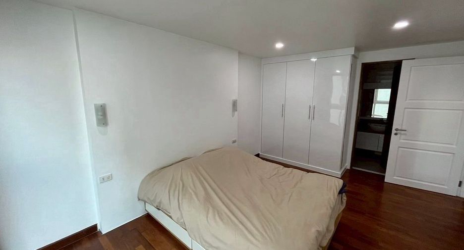 For sale 1 bed condo in Watthana, Bangkok