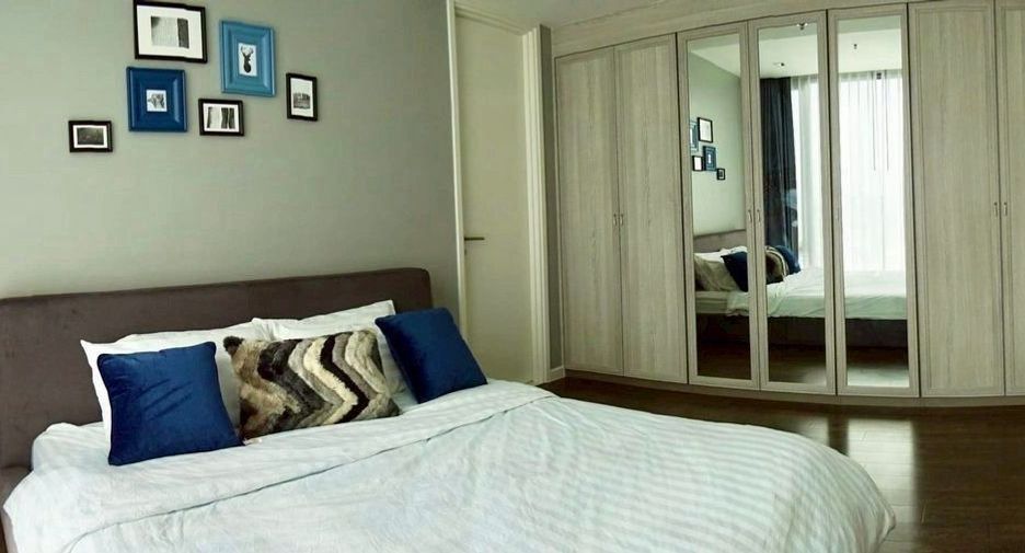 For sale 2 bedrooms condo in Sathon, Bangkok