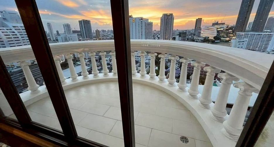 Wohnung zur Miete mit 2 Zimmer in Bang Rak, Bangkok