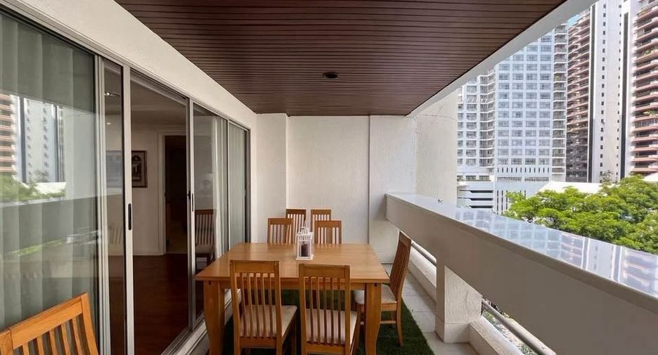 Wohnung zur Miete mit 4 Zimmer in Watthana, Bangkok