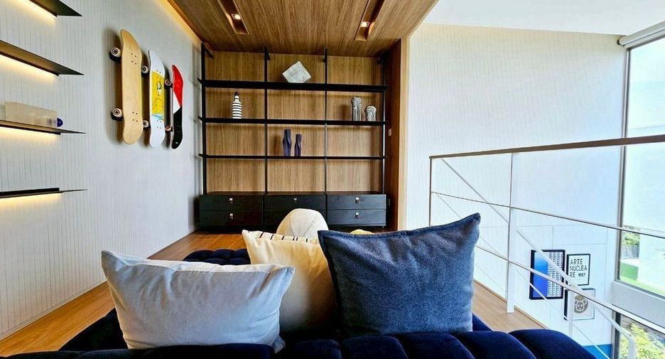 For rent 4 bedrooms house in Saphan Sung, Bangkok