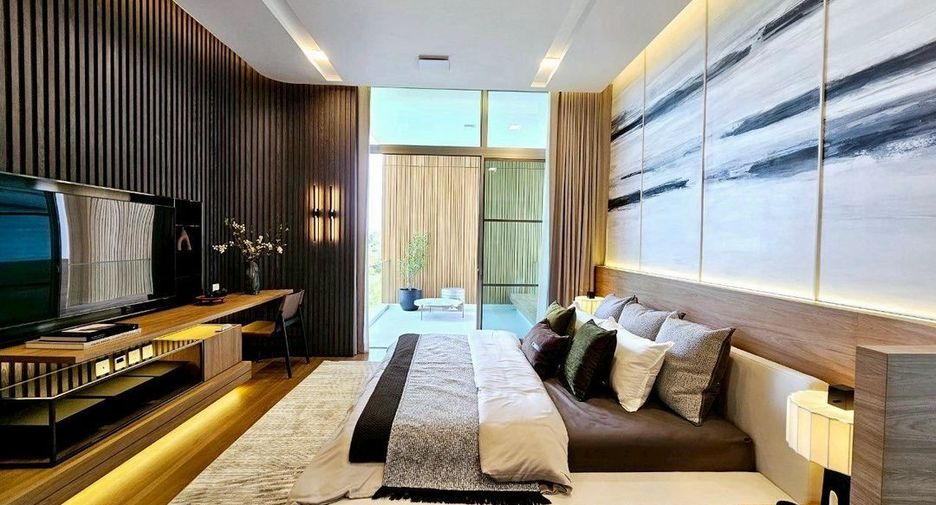 For rent 4 bedrooms house in Saphan Sung, Bangkok
