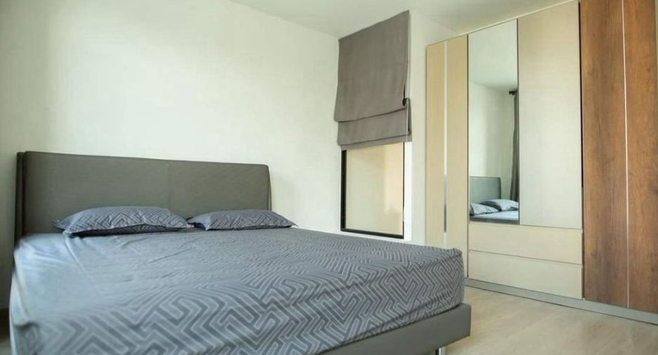 For rent 3 bedrooms townhouse in Bang Phli, Samut Prakan