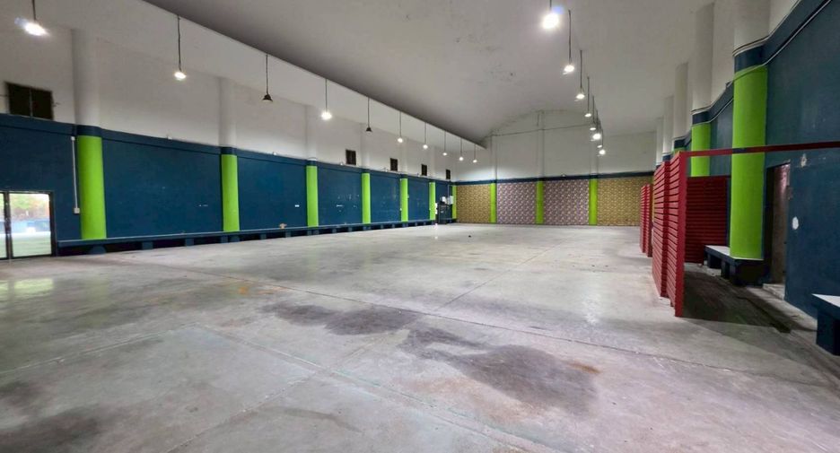 For rent retail Space in Central Pattaya, Pattaya