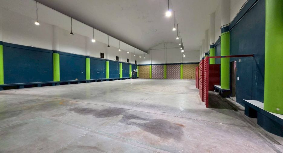 For rent retail Space in Central Pattaya, Pattaya