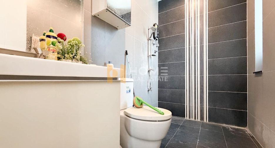 For sale 3 bedrooms house in Phasi Charoen, Bangkok
