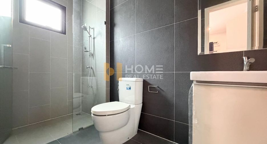 For sale 3 bedrooms house in Phasi Charoen, Bangkok