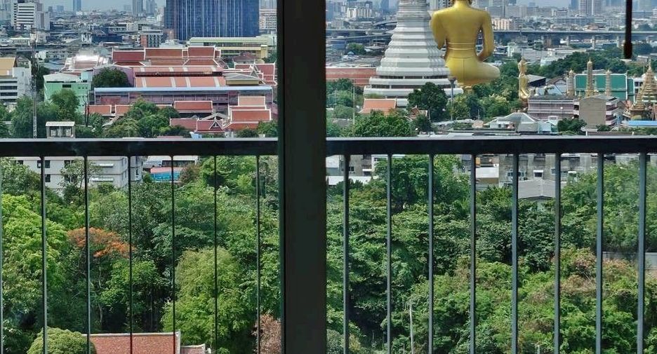 For sale 2 bedrooms condo in Thon Buri, Bangkok