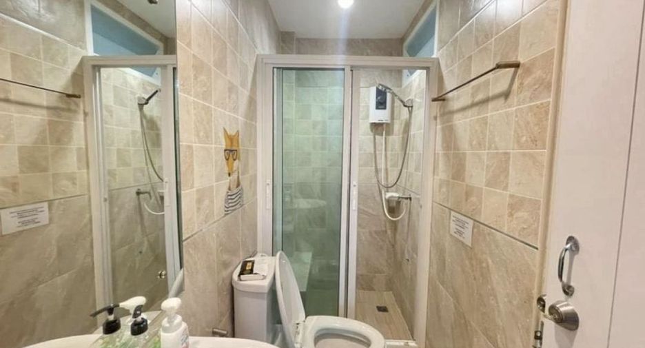 Reihenhaus zur Miete mit 4 Zimmer in Huai Khwang, Bangkok