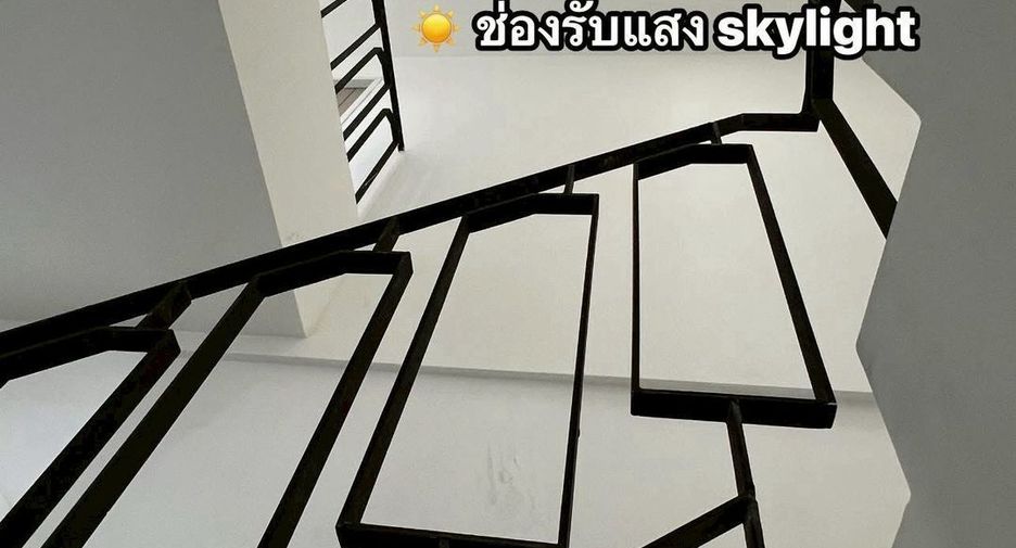 For rent 8 bedrooms office in Bang Khae, Bangkok