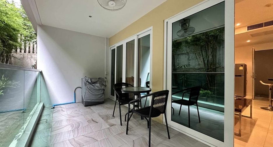 Condo en alquiler de 1 habitaciones en Pratumnak, Pattaya