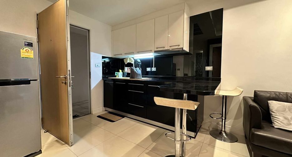 Condo en alquiler de 1 habitaciones en Pratumnak, Pattaya