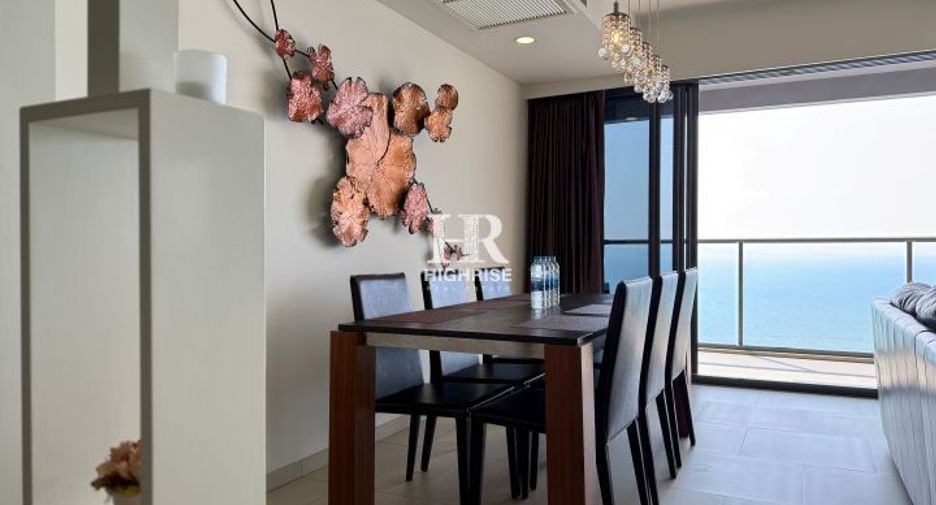 For rent 2 bedrooms condo in North Pattaya, Pattaya