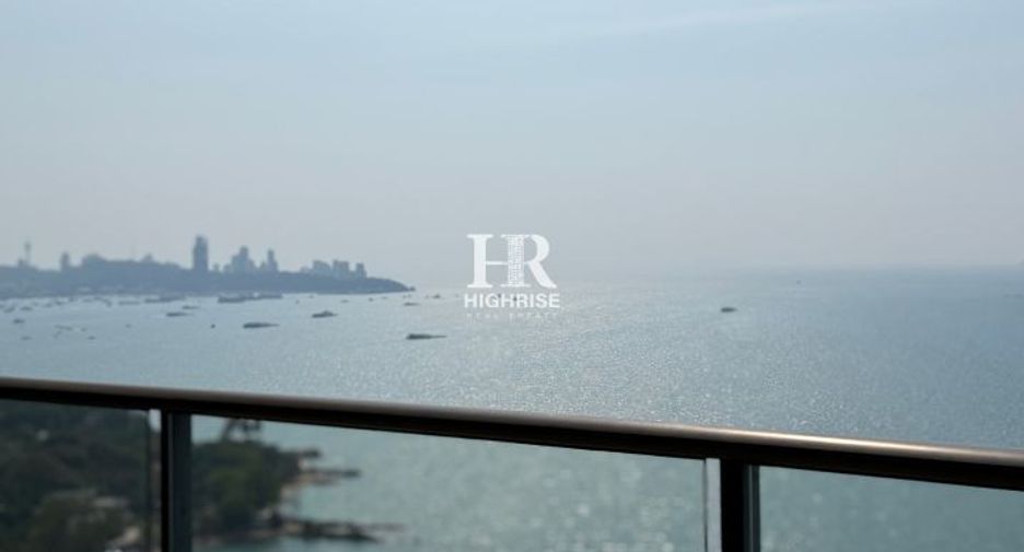 For rent 2 bedrooms condo in North Pattaya, Pattaya
