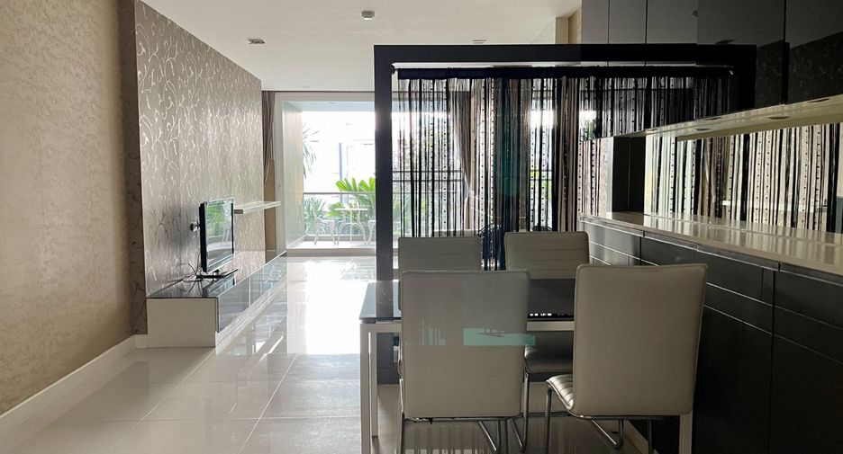 For sale 3 bedrooms condo in Central Pattaya, Pattaya