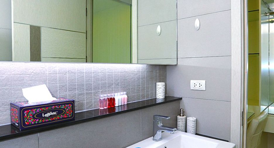 For sale 3 bedrooms condo in Central Pattaya, Pattaya
