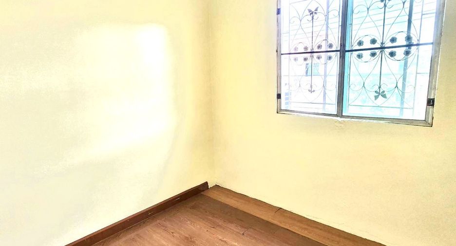 Reihenhaus zum Kauf mit 3 Zimmer in Bang Phli, Samut Prakan