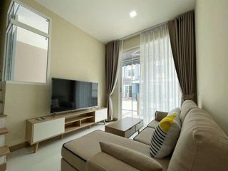 Casa en alquiler de 3 habitaciones en Thanyaburi, Pathum Thani