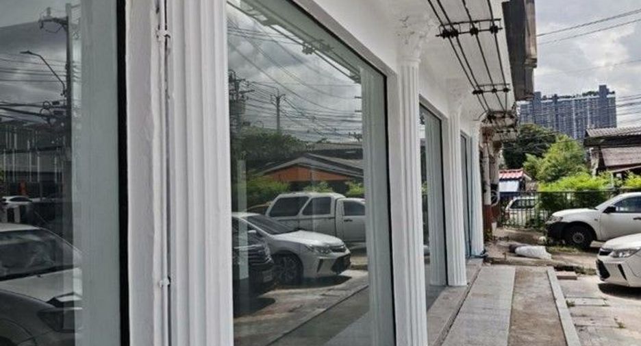 Local comercial en venta de 1 habitaciones en Bangkok Yai, Bangkok