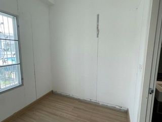 For sale 1 bed townhouse in Thung Khru, Bangkok