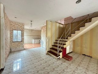 For sale 1 bed townhouse in Lat Krabang, Bangkok