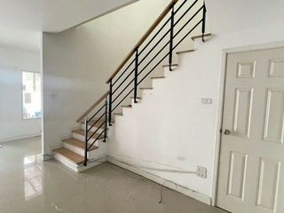 For sale 1 bed townhouse in Khlong Sam Wa, Bangkok