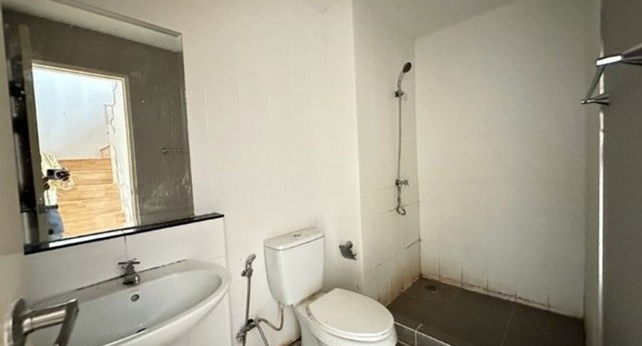 For sale 1 bed townhouse in Prawet, Bangkok
