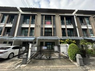 For sale 1 bed townhouse in Bueng Kum, Bangkok