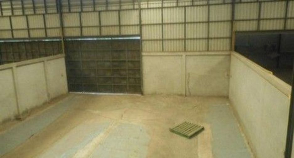 Almacén en venta de 1 habitaciones en Bang Len, Nakhon Pathom