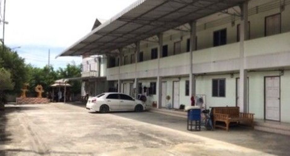 For sale 1 bed apartment in Bang Len, Nakhon Pathom