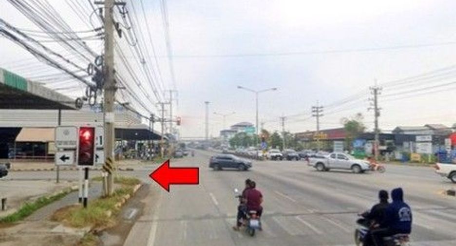 For sale 1 bed apartment in Bang Len, Nakhon Pathom