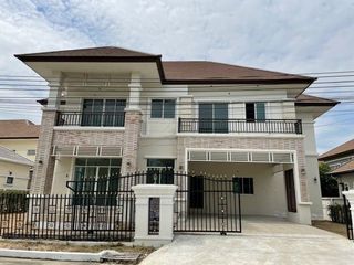 Haus zum Kauf mit 1 Zimmer in Nong Khaem, Bangkok
