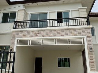 Haus zum Kauf mit 1 Zimmer in Nong Khaem, Bangkok