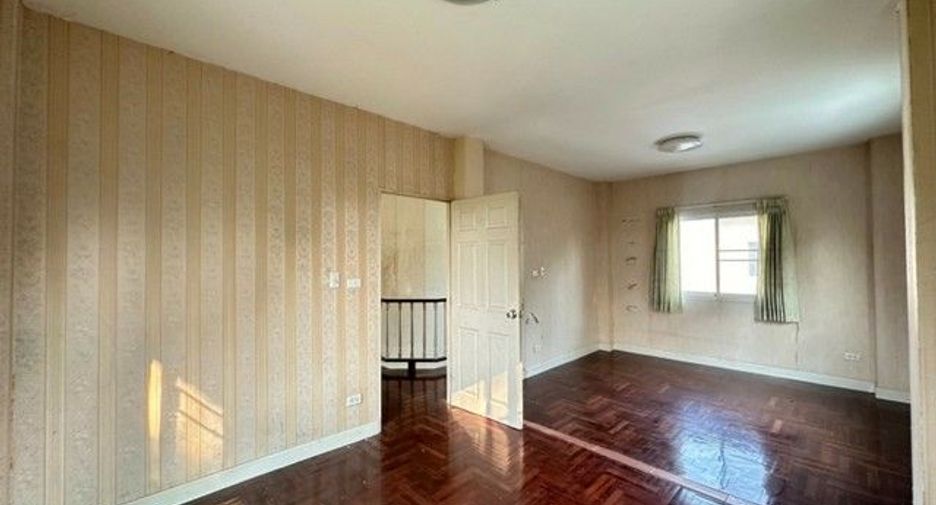 For sale 2 bedrooms house in Thanyaburi, Pathum Thani