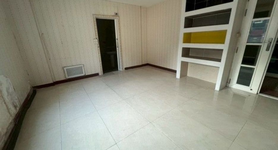 À vendre 1 chambre maison à Sai Mai, Bangkok