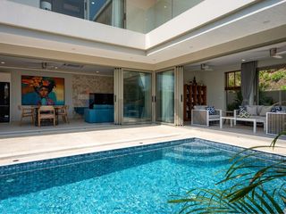 For sale 3 bedrooms villa in Ko Samui, Surat Thani