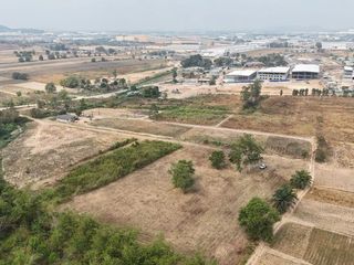 出售 土地 在 Pluak Daeng, Rayong