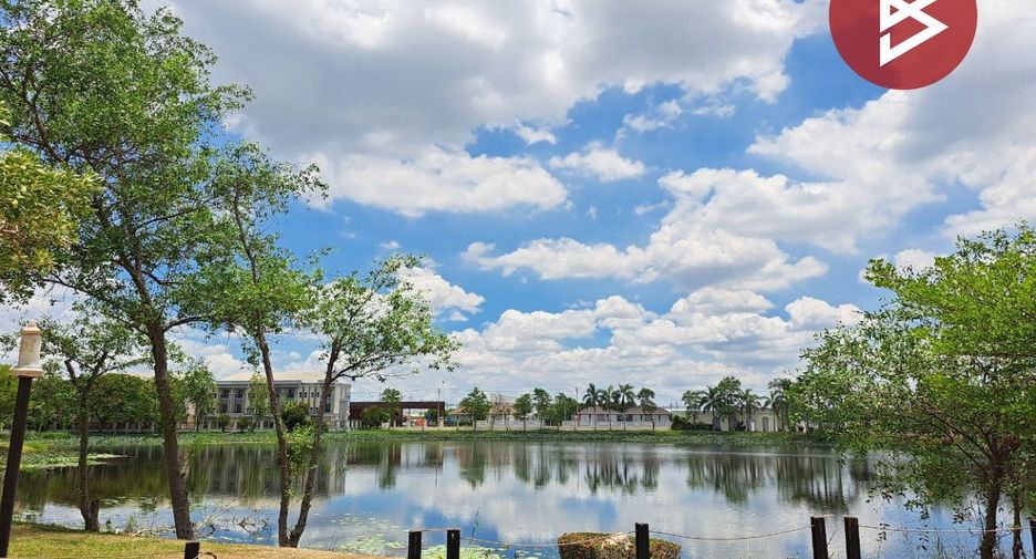 For sale 3 ベッドルーム house in Mueang Nakhon Pathom, Nakhon Pathom