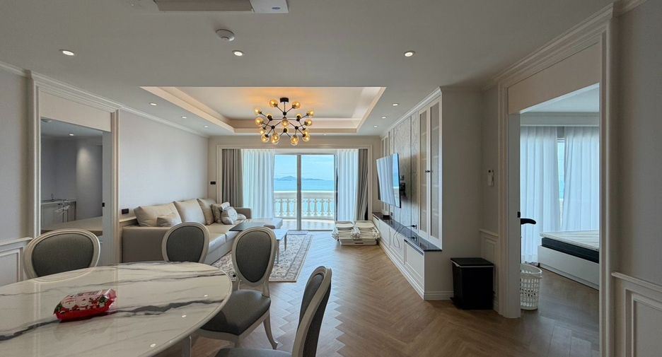 For rent 3 bedrooms condo in North Pattaya, Pattaya